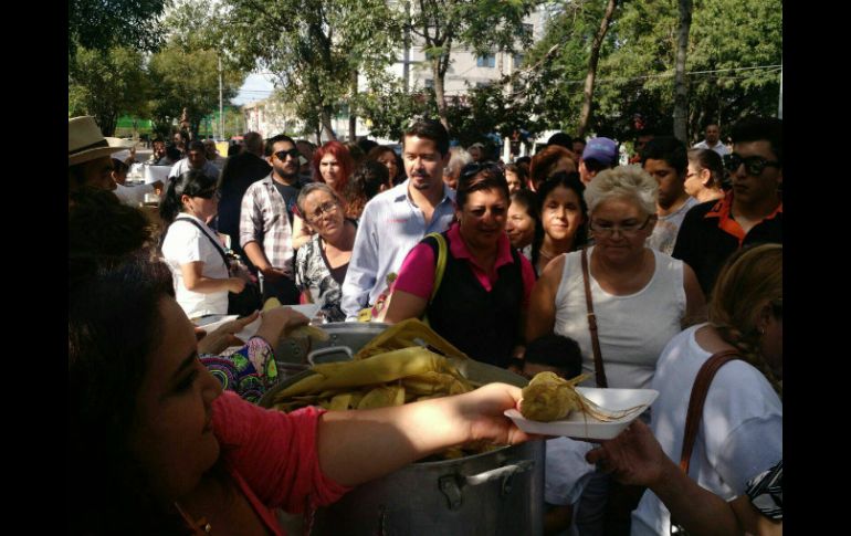 En la explanada de la Seder se llevó a cabo la Elotada 2016. TWITTER / @JaliscoSEDER