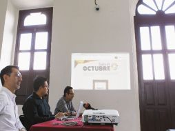 De izquierda a derecha, Luis Aceves, Fiestas de Octubre; Jaime Salas, programador y Joao Rodríguez, director de museos de la SCJ. EL INFORMADOR / A. Camacho