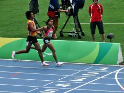 Daniela Velasco, guiada por Gabriel Enrique Urbina Leonor, luchará por un lugar en el podio en la prueba de mil 500 metros. TWITTER / @CONADE