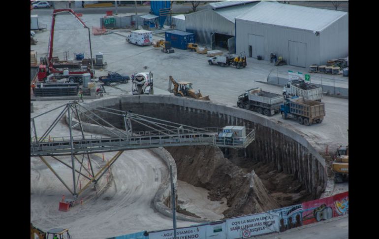 Obras de la Línea 3 del Tren Ligero en la zona de La Normal. EL INFORMADOR / G. Gallo