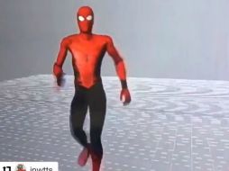 En el material se ve la animación por computadora y detrás a Tom Holland bailando. INSTAGRAM / tomholland2013