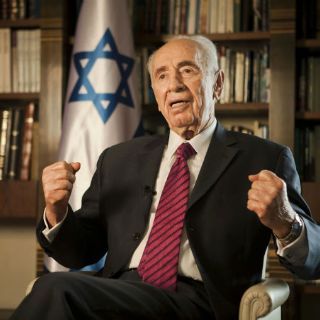 Ex presidente israelí Shimon Peres sufre derrame cerebral