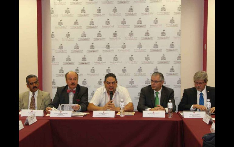 Cruces Mada presentó a los titulares de los organismos que apoyarán a la investigación. ESPECIAL / Secretaría de Salud Jalisco