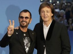 Paul McCartney y Ringo Starr posaron en la alfombra roja. AP / K. Wigglesworth