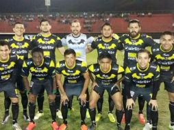 Murciélagos y Atlante se enfrentaron en el Estadio Centenario Los Mochis. ESPECIAL /