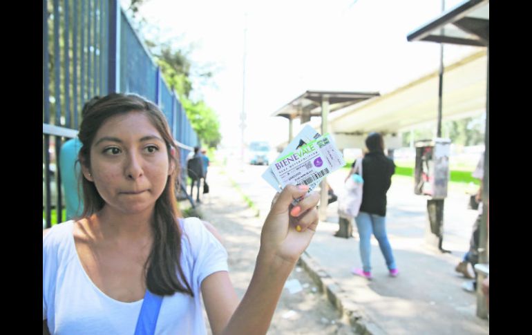 Sanción. En caso de que se sorprenda a un estudiante revendiendo sus apoyos, de inmediato se le da de baja del padrón. EL INFORMADOR / R. Tamayo