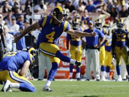 Los Carneros celebraron la largamente esperada ocasión utilizando para su debut en casa su uniforme retro, azul con dorado. AP / J. Hong