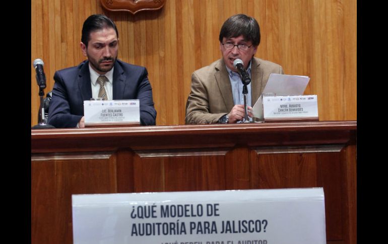 Augusto Chacón, del Observatorio Jalisco Cómo Vamos insistió en que el modelo deberá de garantizar autonomía administrativa. EL INFORMADOR / M. Vargas