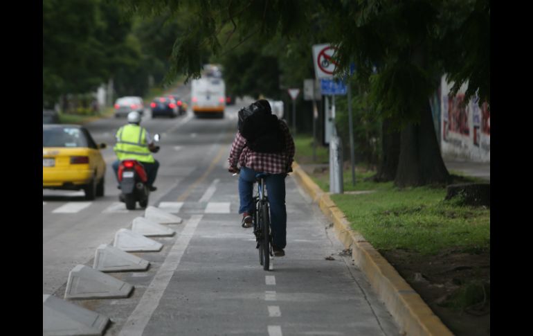 El dictamen incluirá un apartado de derechos y obligaciones que los ciclistas deberán de respetar. EL INFORMADOR / ARCHIVO