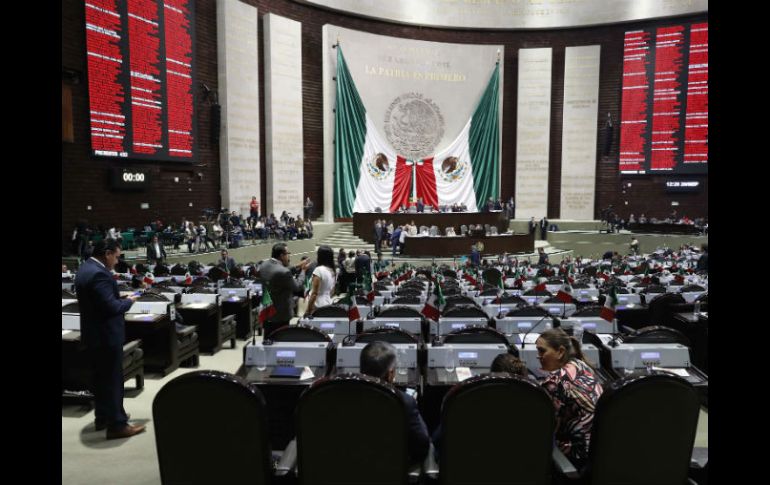 Una comisión de 12 legisladores trabaja en un proyecto de Reglamento Interno para la Asamblea Constituyente. SUN / Y. Xolalpa