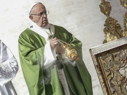 Durante su bendición dominical del Angelus, Francisco pidió una oración especial por el 'querido pueblo mexicano'. EFE / G. Lami