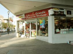 En tiendas Oxxo, Se podrán realizar servicios por un máximo de cinco mil pesos a partir de este lunes. EL INFORMADOR / ARCHIVO