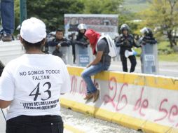 Durante el segundo aniversario del caso Ayotzinapa, llaman a la población a que se sume a su lucha. SUN / ARCHIVO