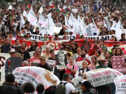 Cifras extraoficiales señalan que al menos 10 mil personas marcharon. EFE / M. Guzmán