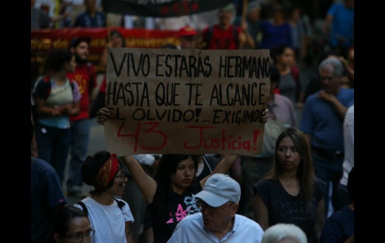 Este lunes se cumplen dos años de la desaparición de los 43 normalistas de Ayotzinapa. EL INFORMADOR / R. Tamayo