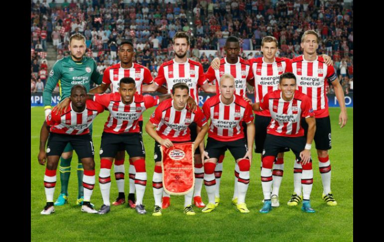 Héctor Moreno y Andrés Guardado esperan ver actividad en la Liga de Campeones de Europa. TWITTER / @psveindhoven