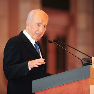 Peña Nieto lamenta muerte de Shimon Peres