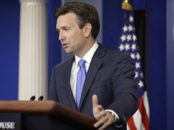 El portavoz de la Casa Blanca, Josh Earnest dijo que la votación era 'la cosa más vergonzosa' que ha hecho el Senado. AP / ARCHIVO