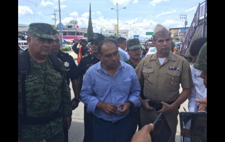 Astudillo Flores recorrió el municipio para supervisar el reforzamiento de seguridad en la entidad. TWITTER / @HectorAstudillo