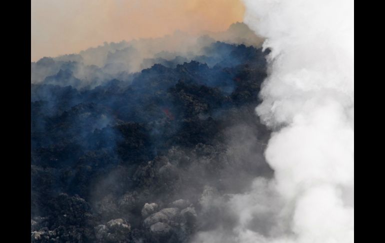 El 'Plan Marina' permanecerá activo hasta que se confirme que no exista ningún riesgo para las comunidades aledañas al volcán. TWITTER / @PCJalisco