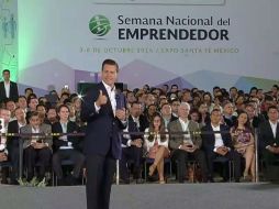 Este lunes, el Mandatario inaugura la Semana Nacional del Emprendedor, acompañado por el secretarío de Economía. TWITTER / @PresidenciaMX