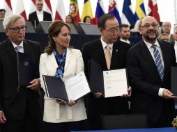 La ceremonia de ratificación en el Parlamento Europea cuenta con la presencia del secretario general de la ONU, Ban Ki-moon. AFP / F. Florin