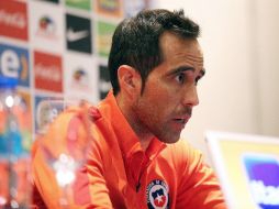 Claudio Bravo, portero de Chile, confía en el trabajo de equipo y en el gran momento individual de la mayoría de sus compañeros. EFE / C. Parra