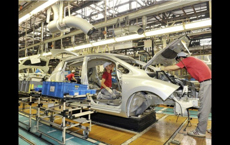 Las armadoras con el mayores exportaciones son Honda con 19.9%, FCA México con 17.9%, y Toyota con 17.4 por ciento. AFP / ARCHIVO