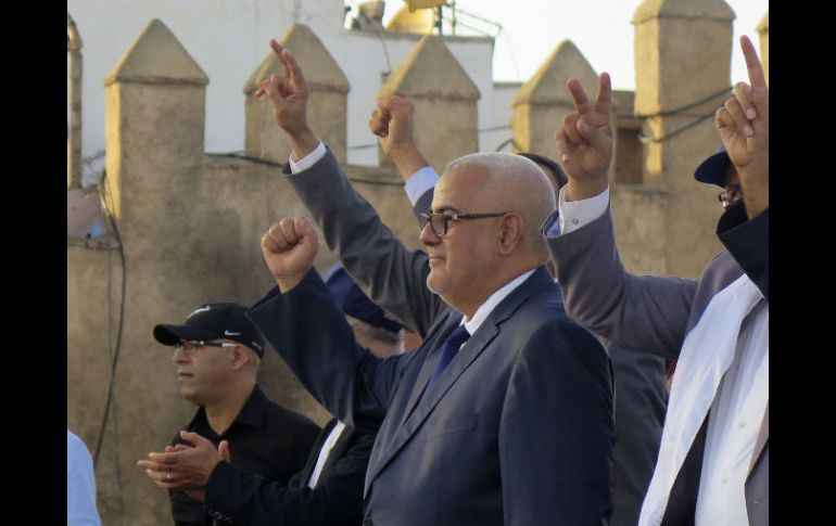 El candidato islamista en Marruecos, Abdelilah Benkirán, secretario general del Partido Justicia y Desarrollo, durante el último mitin. EFE / J. Otuza