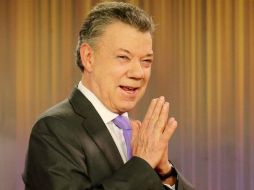 El presidente de Colombia, Juan Manuel Santos, antes de dar una declaración hoy viernes, en la Casa de Nariño de Bogotá. EFE / L. Muñoz