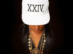 '24K magic' cuenta con un videoclip en el que se muestra a Mars pasando una velada increíble en Las Vegas. TWITTER / @BrunoMars