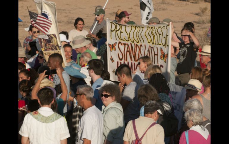 Escogieron protestar en Arizona porque ha servido como un 'campo de práctica' de las políticas fronterizas-militares del país. EFE / G.M. Williams