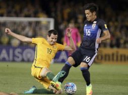 Australia firma su segundo empate, tras igualar con Arabia Saudita, y suma ocho puntos en cuatro fechas. Japón tiene siete unidades. EFE / S. Postles