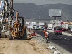 Entre los trabajos pendientes están: la colocación de la losa superior y aplicar el concreto en los cuatro carriles. EL INFORMADOR / ARCHIVO