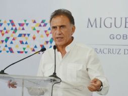 Yunes Linares explica que con la separación del cargo, Javier Duarte no pierde el fuero político. TWITTER / @YoconYunes