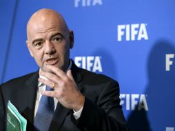 Gianni Infantino dice que la FIFA aplicará una política de prevención de abusos y redefinirá los beneficios para los miembros. AFP / F. Coffrini