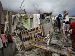 Las últimas cifras oficiales establecen que, a su paso por Haití hace 10 días, ''Matthew'' causó la muerte a 473 personas. AP / ARCHIVO