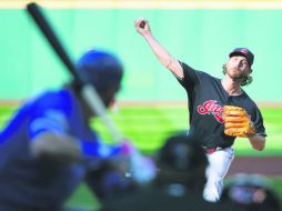 Josh Tomlin. El pitcher de Cleveland permitió una carrera y tres hits en cinco innings. AP /