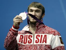 Aukhadov, ahora de 23 años, también fue campeón del mundo en 2013. AP / ARCHIVO