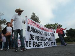 Buscarán alternativas para que los usuarios afectados por la manifestación de hoy miércoles lleguen a sus destinos. EL INFORMADOR / F. Atilano