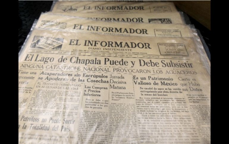 En las portadas de EL INFORMADOR se narran los acontecimientos más importantes del último siglo. EFE / U. Ruiz
