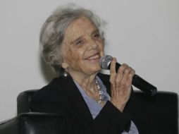 Elena Poniatowska dice que ''Trump no necesita más enemigos que él mismo''. NTX / ARCHIVO