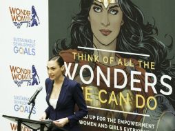 La actriz Gal Gadot pronunció un discurso durante su nombramiento como embajadora. EFE / J. lane