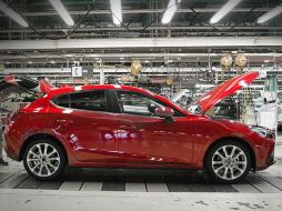 El coche ya está a la venta en las distribuidoras de la marca en México. TWITTER / @MazdaOficial