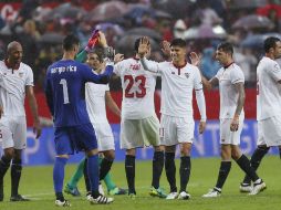 El Sevilla sigue perfecto de local y acumula 20 puntos por la novena fecha. EFE / J. Vidal