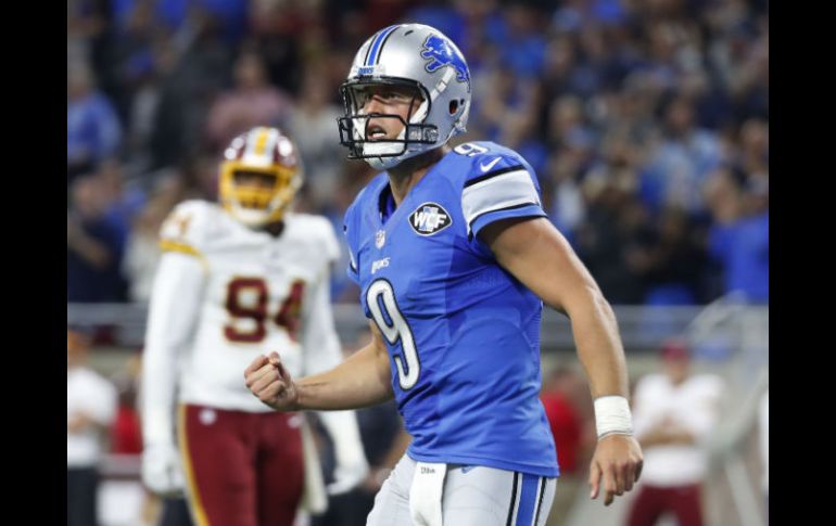 Stafford guió a su equipo a otro éxito, en el partido número 100 de su carrera. AP / P. Sancya