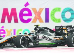 Sergio Pérez conduce su monoplaza durante las sesiones de calificación del Gran Premio de México celebrado el año pasado. MEXSPORT /