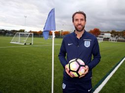 Southgate, de 46 años, llegó a la Selección inglesa tras la destitución de Sam Allardyce debido a corrupción. TWITTER / @England