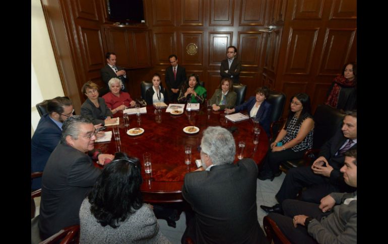 El Instituto Electoral de la Ciudad de México presentó la propuesta a la Mesa Directiva de la Asamblea Constituyente. TWITTER / @I_E_D_F