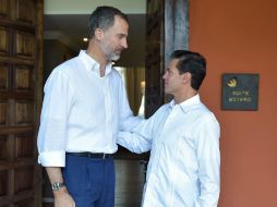 El mandatario mexicano y el rey Felipe VI de España en Cartagena de Indias. NTX / ESPECIAL